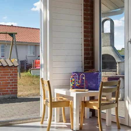 Amazing In Hvide Sande With Sauna Semesterbostad *
