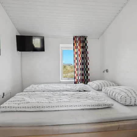 Semesterbostad Amazing In Hvide Sande With Sauna