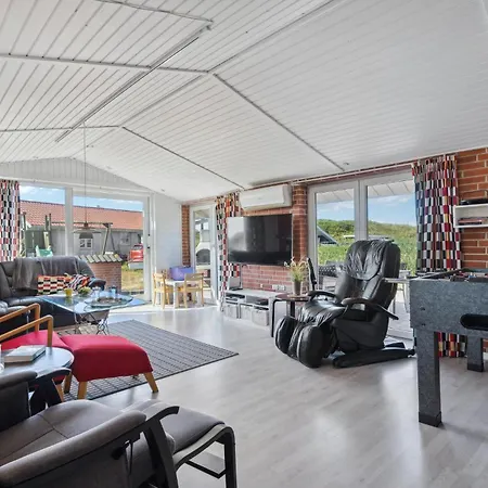 Amazing In Hvide Sande With Sauna 度假居 *